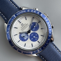 Omega Speedmaster Snoopy (300301CH)