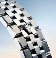 Replica Rolex Oyster Land-Dweller (100602) 